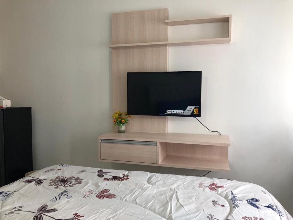 Apartment Grand Sentraland Karawang Manage By Laguna Room Zewnętrze zdjęcie