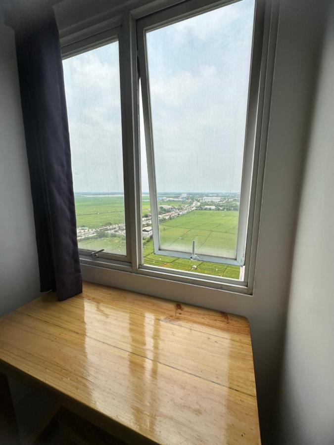 Apartment Grand Sentraland Karawang Manage By Laguna Room Zewnętrze zdjęcie