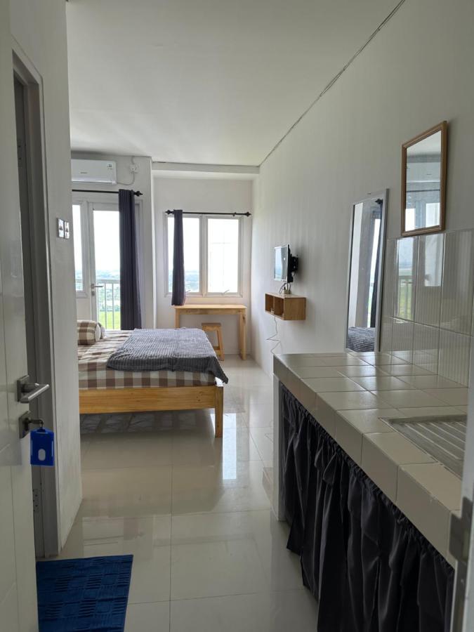 Apartment Grand Sentraland Karawang Manage By Laguna Room Zewnętrze zdjęcie